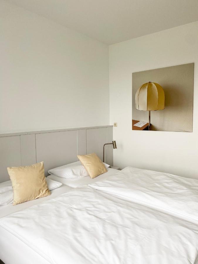 Stadthotel Hollabrunn Buitenkant foto